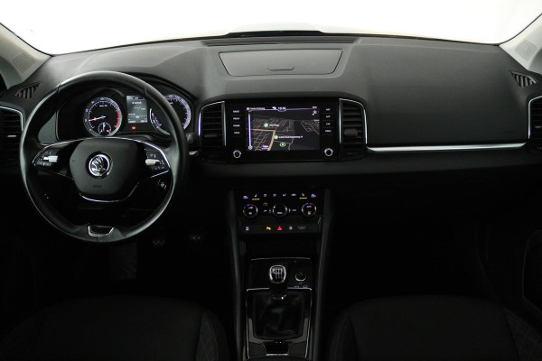 Škoda Karoq 1.0 TSI Business Edition (ACHTERUITRIJCAMERA, STOELVERWARMING, PARKEERSENSOREN, CRUISE CONTROL, NAVIGATIE, CARPLAY)