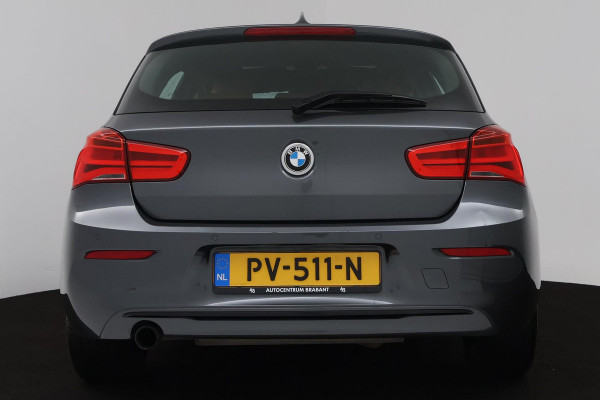 BMW 1-serie 118i Corporate Lease High Executive (PANORAMADAK, STOELVERWARMING, AUTOMAAT, CRUISE CONTROL, SENSOREN, DEALER ONDERH)