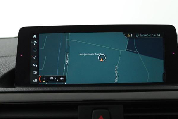 BMW 1-serie 118i Corporate Lease High Executive (PANORAMADAK, STOELVERWARMING, AUTOMAAT, CRUISE CONTROL, SENSOREN, DEALER ONDERH)