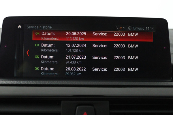 BMW 1-serie 118i Corporate Lease High Executive (PANORAMADAK, STOELVERWARMING, AUTOMAAT, CRUISE CONTROL, SENSOREN, DEALER ONDERH)