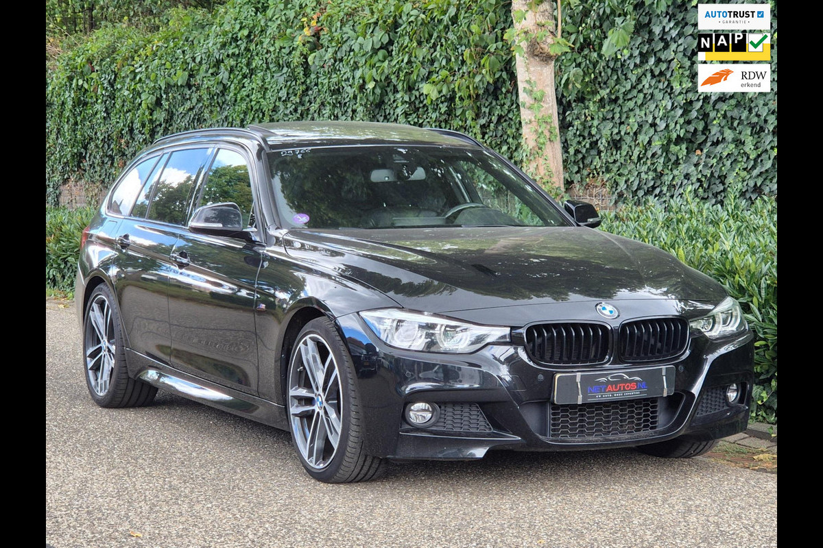 BMW 3 Serie Touring 320i M Sport Edition BTW AUTO !! Panorama Apple CarPlay 19inch NAP NL Garantie mog. BMW 3 Serie Touring 320i M Sport Edition BTW AUTO !! Panorama Apple CarPlay 19inch NAP NL Garantie mog.