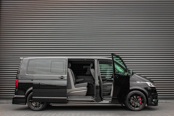 Volkswagen Transporter 2.0 TDI L2H1 199PK BULLI DC 4MOTION DUBBEL CABINE / KUIPSTOELEN / FULL OPTINS / LEDERENBEKLEDING/FULL BLACK