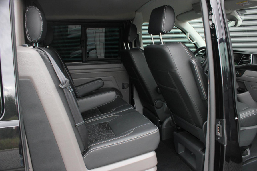 Volkswagen Transporter 2.0 TDI L2H1 199PK BULLI DC 4MOTION DUBBEL CABINE / KUIPSTOELEN / FULL OPTINS / LEDERENBEKLEDING/FULL BLACK