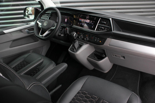 Volkswagen Transporter 2.0 TDI L2H1 199PK BULLI DC 4MOTION DUBBEL CABINE / KUIPSTOELEN / FULL OPTINS / LEDERENBEKLEDING/FULL BLACK