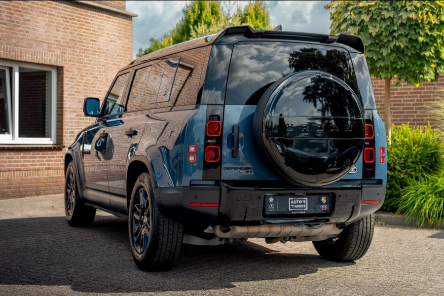 Land Rover Defender 3.0 P400 110 S 5 Persoons Luchtvering Trekhaak LED Camera Urban 19'' Land Rover Defender 3.0 P400 110 S 5 Persoons Luchtvering Trekhaak LED Camera Urban 19''