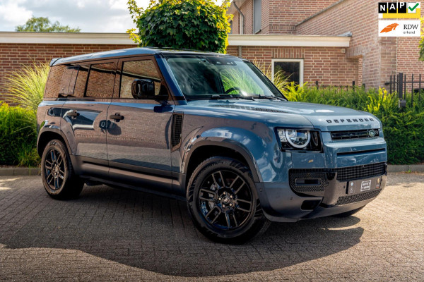 Land Rover Defender 3.0 P400 110 S 5 Persoons Luchtvering Trekhaak LED Camera Urban 19'' Land Rover Defender 3.0 P400 110 S 5 Persoons Luchtvering Trekhaak LED Camera Urban 19''