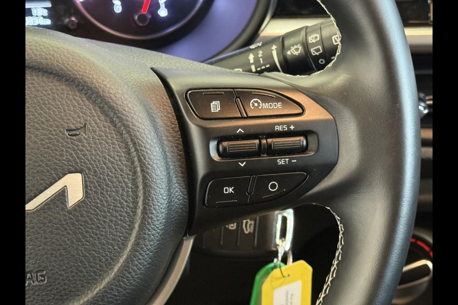 Kia Picanto 1.0 DPi DynamicLine Navigatie Apple Carplay/Android Auto Camera Cruise Control Getinte ramen Lichtmetalen velgen Airco