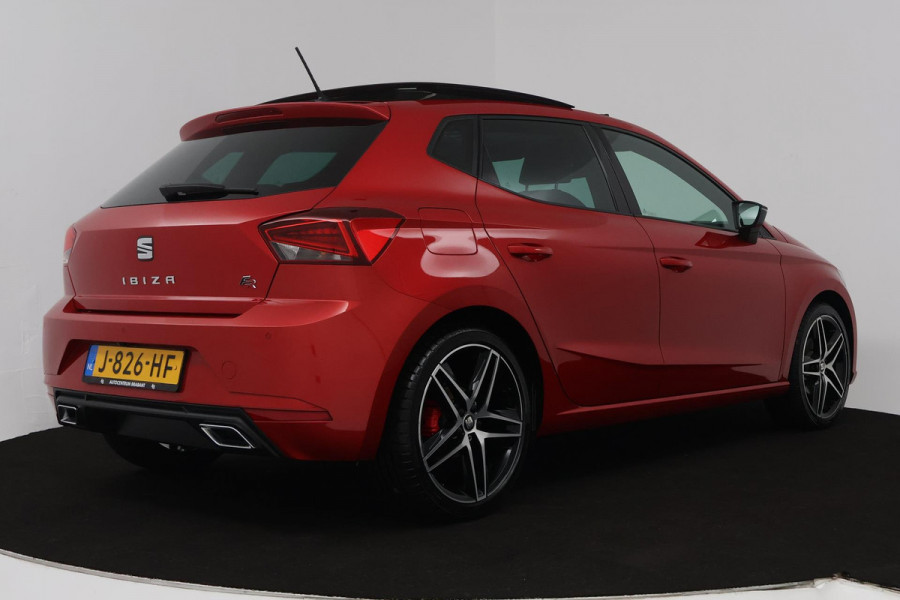 Seat Ibiza 1.0 TSI FR Business Intense (PANORAMADAK, ADAPTIVE, LED, STOELV, CAMERA, PDC, VIRTUAL, NL-AUTO, GOED ONDERHOUDEN)
