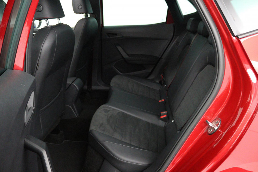 Seat Ibiza 1.0 TSI FR Business Intense (PANORAMADAK, ADAPTIVE, LED, STOELV, CAMERA, PDC, VIRTUAL, NL-AUTO, GOED ONDERHOUDEN)