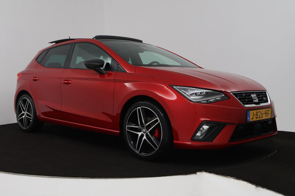 Seat Ibiza 1.0 TSI FR Business Intense (PANORAMADAK, ADAPTIVE, LED, STOELV, CAMERA, PDC, VIRTUAL, NL-AUTO, GOED ONDERHOUDEN)
