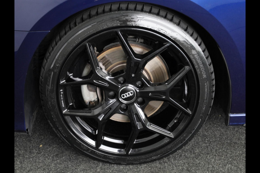 Audi A3 Sportback 35 TFSI edition one 150 pk | Navigatie | Parkeersensoren achter | Adaptieve cruise control | LED koplampen | Stoelverwarming | S-Line |