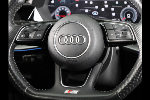 Audi A3 Sportback 35 TFSI edition one 150 pk | Navigatie | Parkeersensoren achter | Adaptieve cruise control | LED koplampen | Stoelverwarming | S-Line |