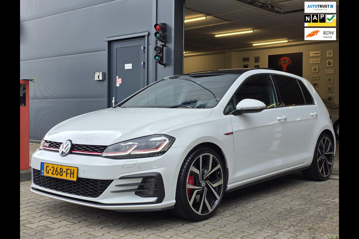 Volkswagen Golf 2.0 TSI GTI Performance / DSG / PANO / LED / Garantie / Full Options