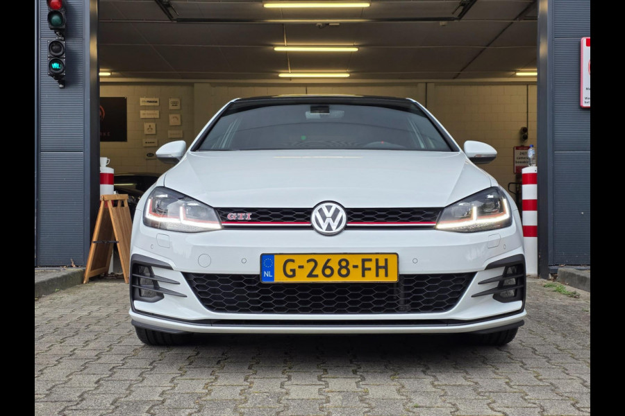 Volkswagen Golf 2.0 TSI GTI Performance / DSG / PANO / LED / Garantie / Full Options
