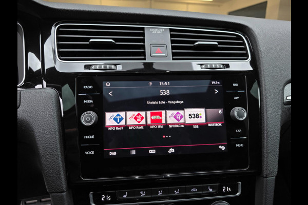 Volkswagen Golf 2.0 TSI GTI Performance / DSG / PANO / LED / Garantie / Full Options
