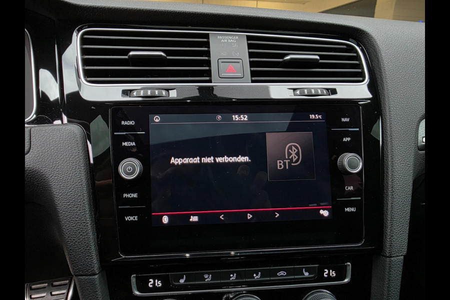 Volkswagen Golf 2.0 TSI GTI Performance / DSG / PANO / LED / Garantie / Full Options