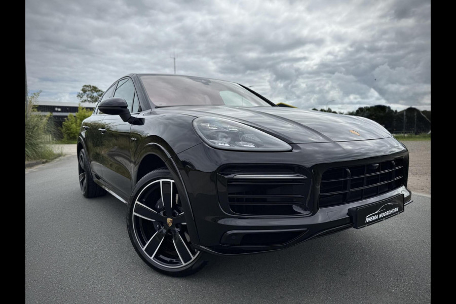 Porsche Cayenne Coupé 3.0 E-Hybrid SportDesign|Sport Chrono|Burmester® |Softclose doors|Camera 360°|AppleCarplay