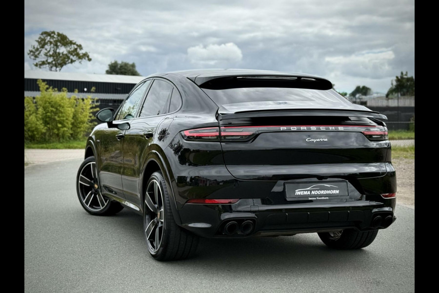 Porsche Cayenne Coupé 3.0 E-Hybrid SportDesign|Sport Chrono|Burmester® |Softclose doors|Camera 360°|AppleCarplay