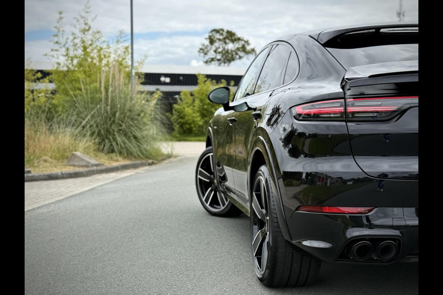 Porsche Cayenne Coupé 3.0 E-Hybrid SportDesign|Sport Chrono|Burmester® |Softclose doors|Camera 360°|AppleCarplay
