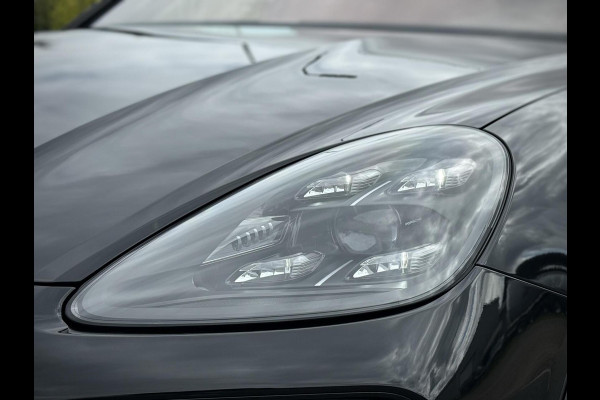 Porsche Cayenne Coupé 3.0 E-Hybrid SportDesign|Sport Chrono|Burmester® |Softclose doors|Camera 360°|AppleCarplay