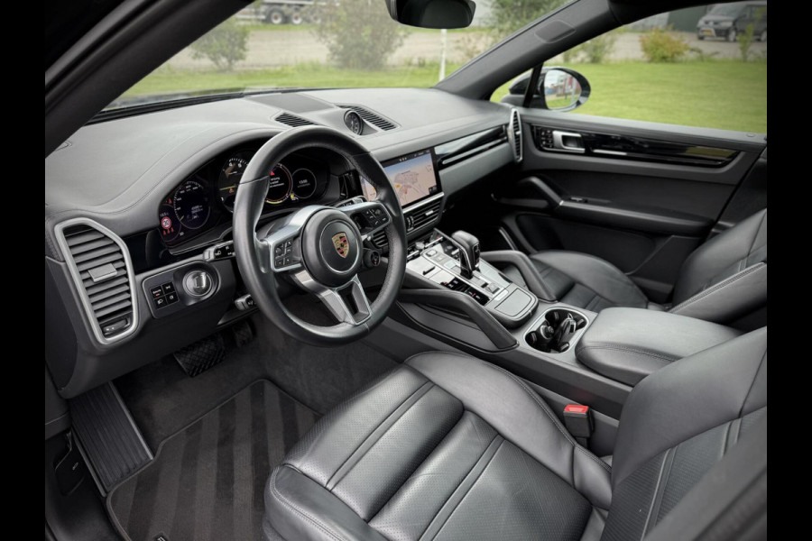 Porsche Cayenne Coupé 3.0 E-Hybrid SportDesign|Sport Chrono|Burmester® |Softclose doors|Camera 360°|AppleCarplay