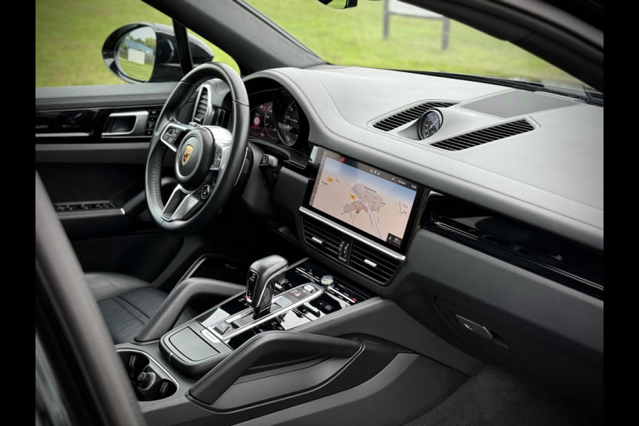 Porsche Cayenne Coupé 3.0 E-Hybrid SportDesign|Sport Chrono|Burmester® |Softclose doors|Camera 360°|AppleCarplay