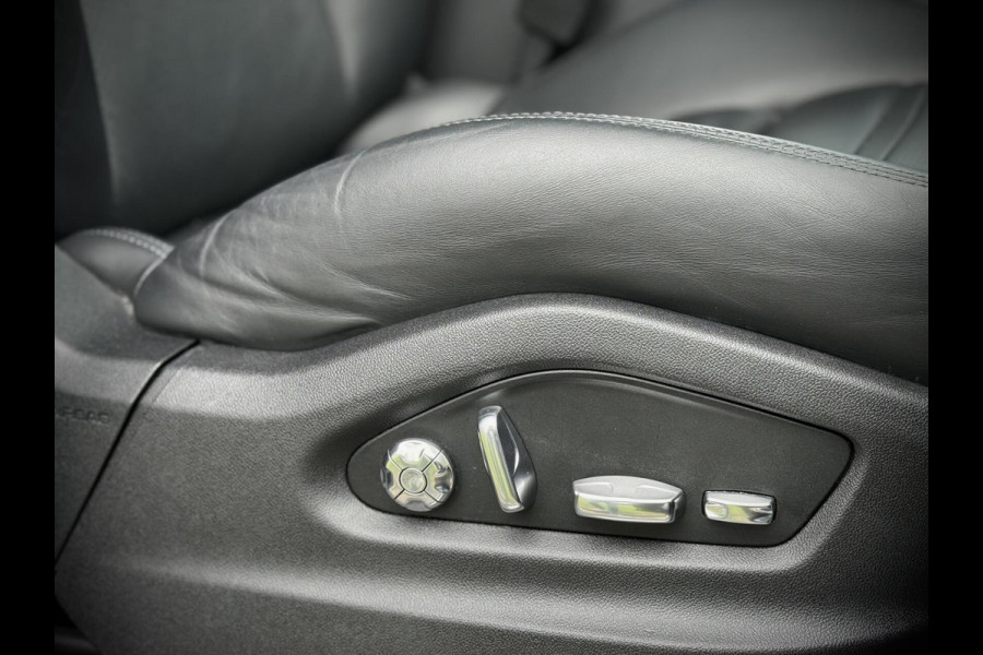 Porsche Cayenne Coupé 3.0 E-Hybrid SportDesign|Sport Chrono|Burmester® |Softclose doors|Camera 360°|AppleCarplay