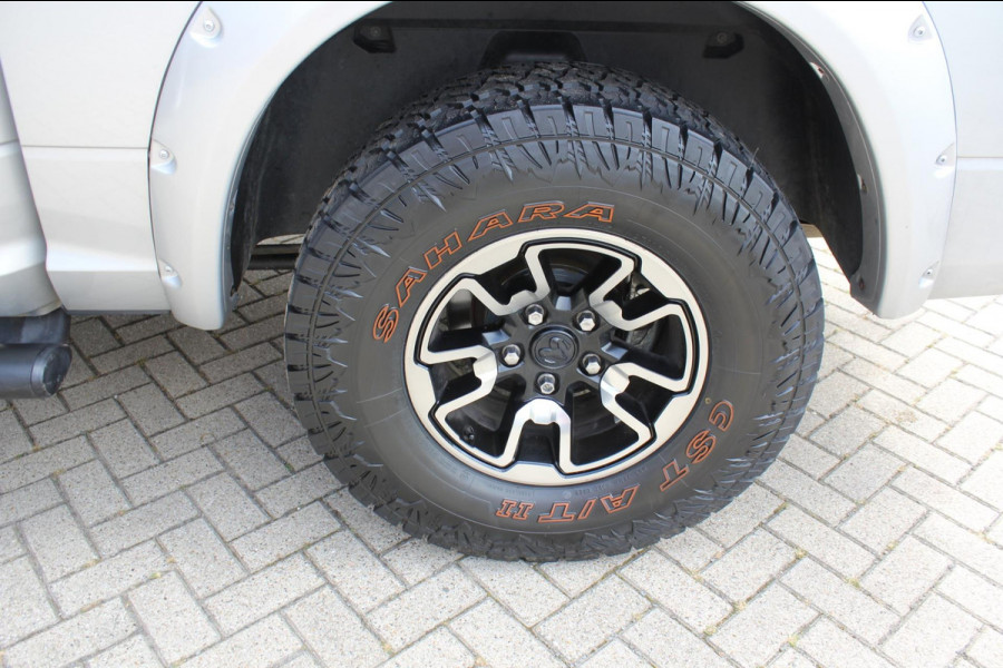 Dodge Ram 1500 REBEL 5.7 V8 Crew Cab 5'7 LPG RAMBOX