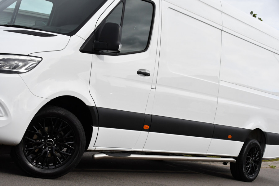Mercedes-Benz Sprinter 316 2.2 CDI L3H2 PB Edition Camera, Cruise, 10,5'' Mbux, Carplay, LED, Automaat, Stoelverwarming, Sensoren, Trekhaak, 164pk, Uniek!