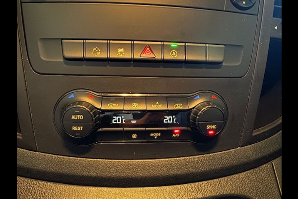 Mercedes-Benz Vito 114 CDI Lang Business Ambition Automaat Euro6 Airco/ECC,Cruisecontrol,Navigatie,Camera