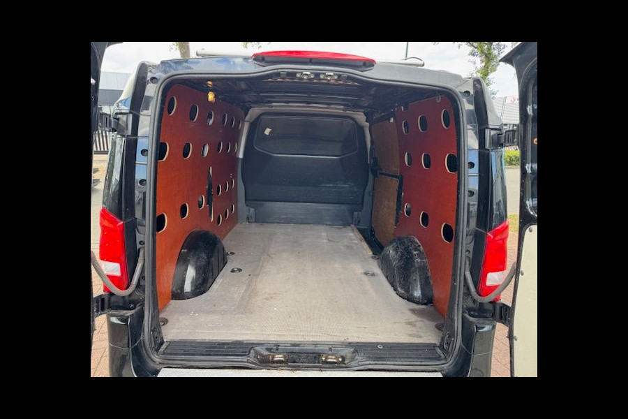 Mercedes-Benz Vito 114 CDI Lang Business Ambition Automaat Euro6 Airco/ECC,Cruisecontrol,Navigatie,Camera