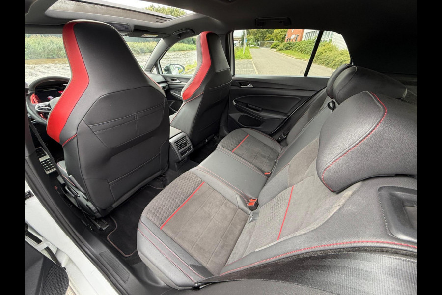 Volkswagen Golf 2.0 TSI GTI EDITION 45 / ACRAPOVIC