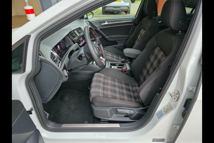 Volkswagen Golf 2.0 TSI GTI Performance / DSG / PANO / LED / Garantie / Full Options