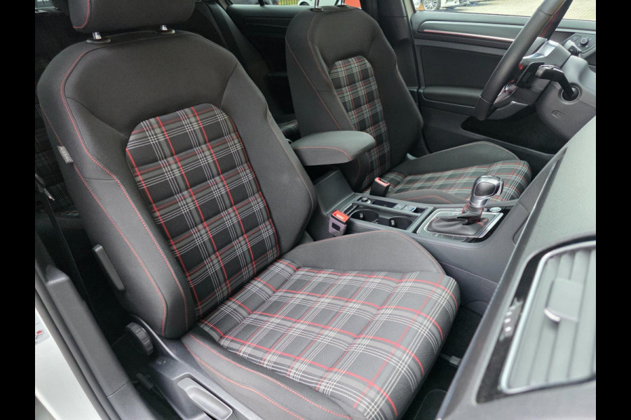 Volkswagen Golf 2.0 TSI GTI Performance / DSG / PANO / LED / Garantie / Full Options