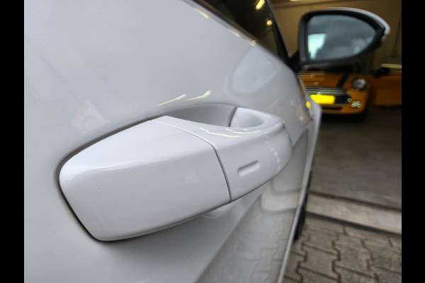 Volkswagen Golf 2.0 TSI GTI Performance / DSG / PANO / LED / Garantie / Full Options