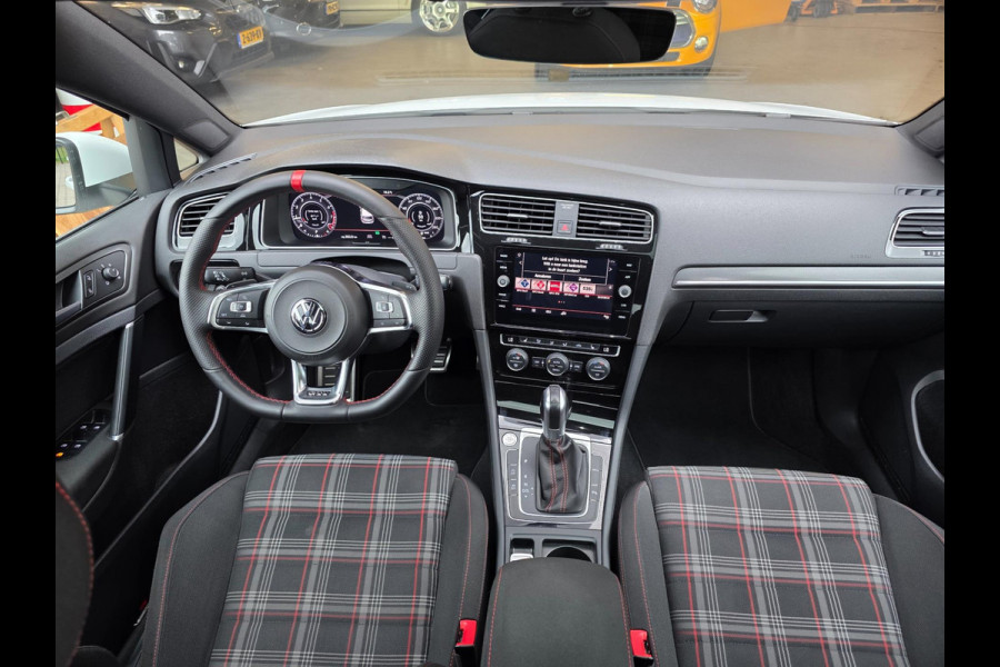 Volkswagen Golf 2.0 TSI GTI Performance / DSG / PANO / LED / Garantie / Full Options
