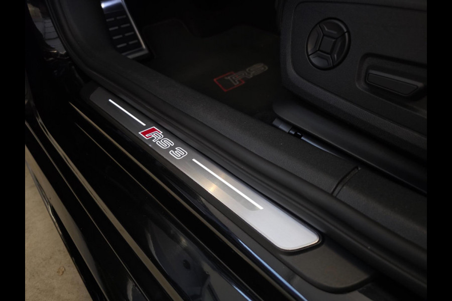 Audi A3 Sportback 2.5 TFSI RS3 / Pano / B&O / Matrix LED / Dealer onderhouden / Full options / HUD / RS Zetels / GPS Track & Trace