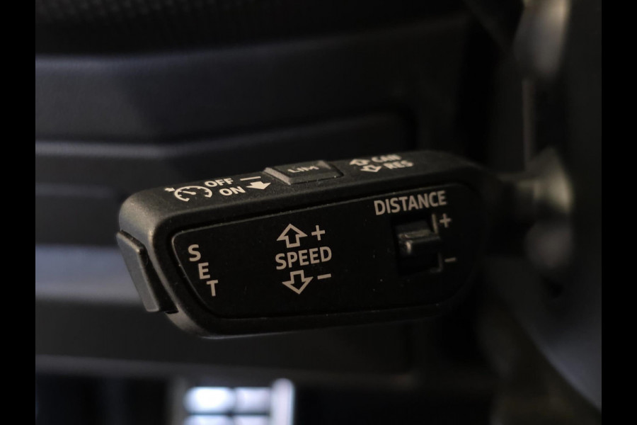 Audi A3 Sportback 2.5 TFSI RS3 / Pano / B&O / Matrix LED / Dealer onderhouden / Full options / HUD / RS Zetels / GPS Track & Trace