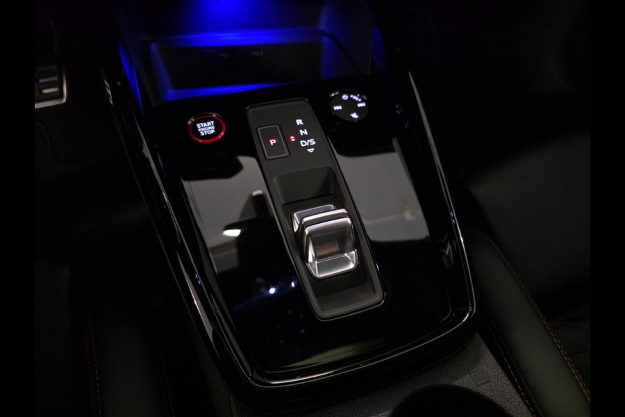 Audi A3 Sportback 2.5 TFSI RS3 / Pano / B&O / Matrix LED / Dealer onderhouden / Full options / HUD / RS Zetels / GPS Track & Trace