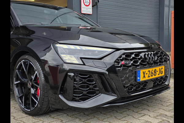 Audi A3 Sportback 2.5 TFSI RS3 / Pano / B&O / Matrix LED / Dealer onderhouden / Full options / HUD / RS Zetels / GPS Track & Trace