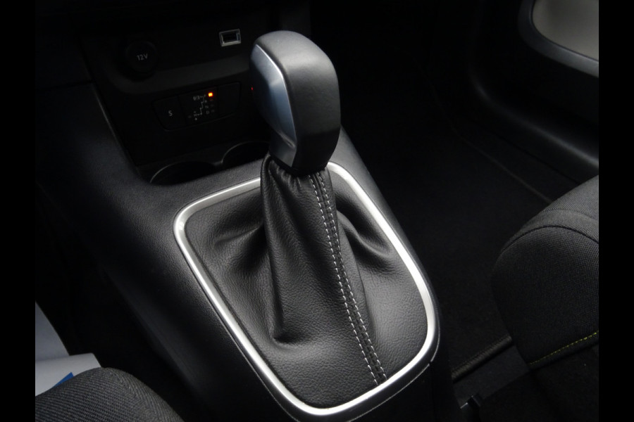 Citroën C3 1.2 PureTech Shine * CARPLAY * PDC * DEALER ONDERH. !!