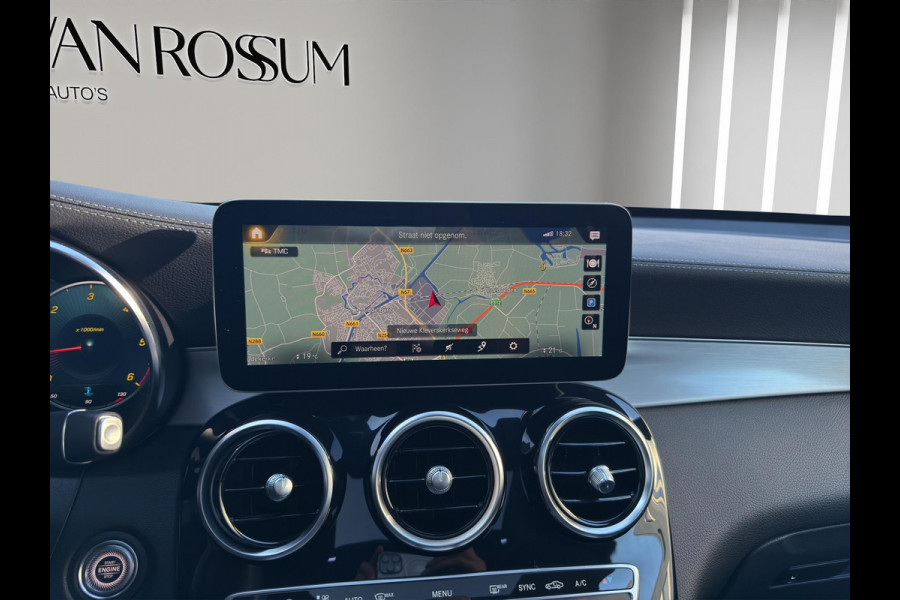 Mercedes-Benz GLC Coupé GLC 220 d 4MATIC AMG Pano Leder Burmester