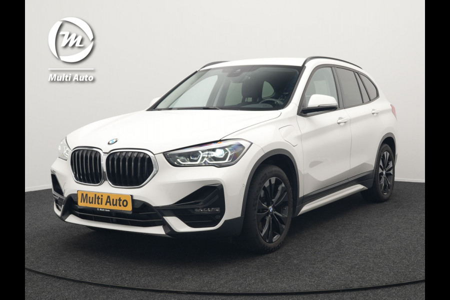 BMW X1 xDrive25e Sportline Plug in Hybrid 222pk Dealer O.H PHEV | Harman Kardon | Apple Carplay | Lederen Sportstoelen | Camera | Navigatie | Cruise Control | DAB