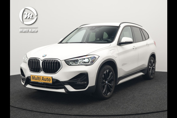 BMW X1 xDrive25e Sportline Plug in Hybrid 222pk Dealer O.H PHEV | Harman Kardon | Apple Carplay | Lederen Sportstoelen | Camera | Navigatie | Cruise Control | DAB
