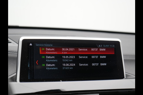 BMW X1 xDrive25e Sportline Plug in Hybrid 222pk Dealer O.H PHEV | Harman Kardon | Apple Carplay | Lederen Sportstoelen | Camera | Navigatie | Cruise Control | DAB