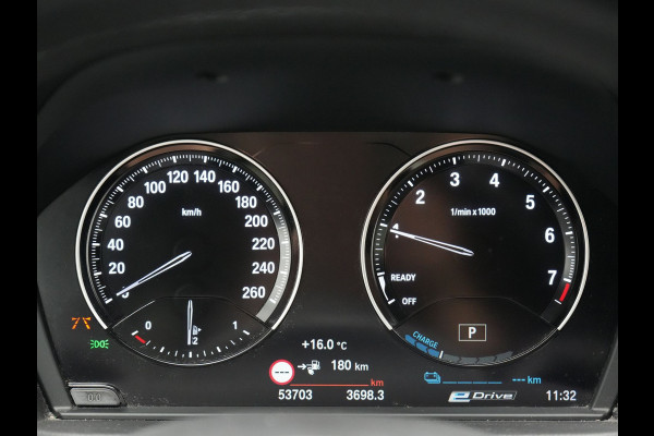 BMW X1 xDrive25e Sportline Plug in Hybrid 222pk Dealer O.H PHEV | Harman Kardon | Apple Carplay | Lederen Sportstoelen | Camera | Navigatie | Cruise Control | DAB