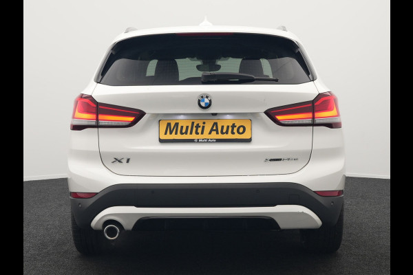 BMW X1 xDrive25e Sportline Plug in Hybrid 222pk Dealer O.H PHEV | Harman Kardon | Apple Carplay | Lederen Sportstoelen | Camera | Navigatie | Cruise Control | DAB