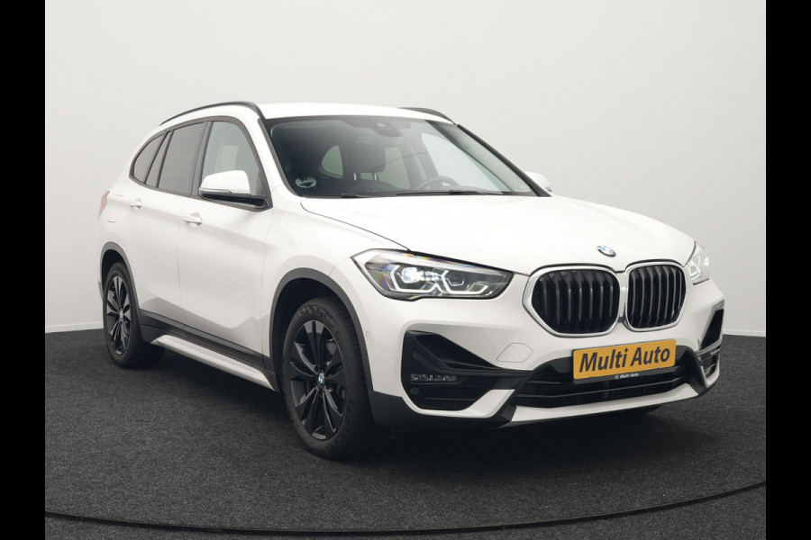 BMW X1 xDrive25e Sportline Plug in Hybrid 222pk Dealer O.H PHEV | Harman Kardon | Apple Carplay | Lederen Sportstoelen | Camera | Navigatie | Cruise Control | DAB