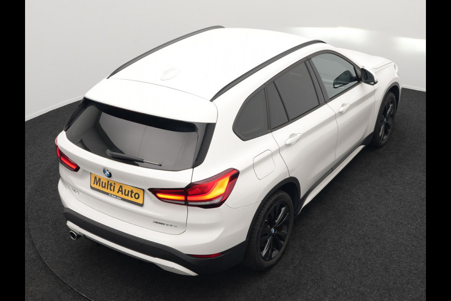 BMW X1 xDrive25e Sportline Plug in Hybrid 222pk Dealer O.H PHEV | Harman Kardon | Apple Carplay | Lederen Sportstoelen | Camera | Navigatie | Cruise Control | DAB