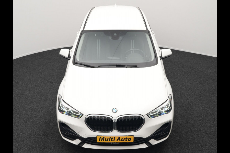 BMW X1 xDrive25e Sportline Plug in Hybrid 222pk Dealer O.H PHEV | Harman Kardon | Apple Carplay | Lederen Sportstoelen | Camera | Navigatie | Cruise Control | DAB